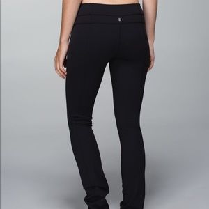 Lululemon Skinny Groove Pant Size 8 Black